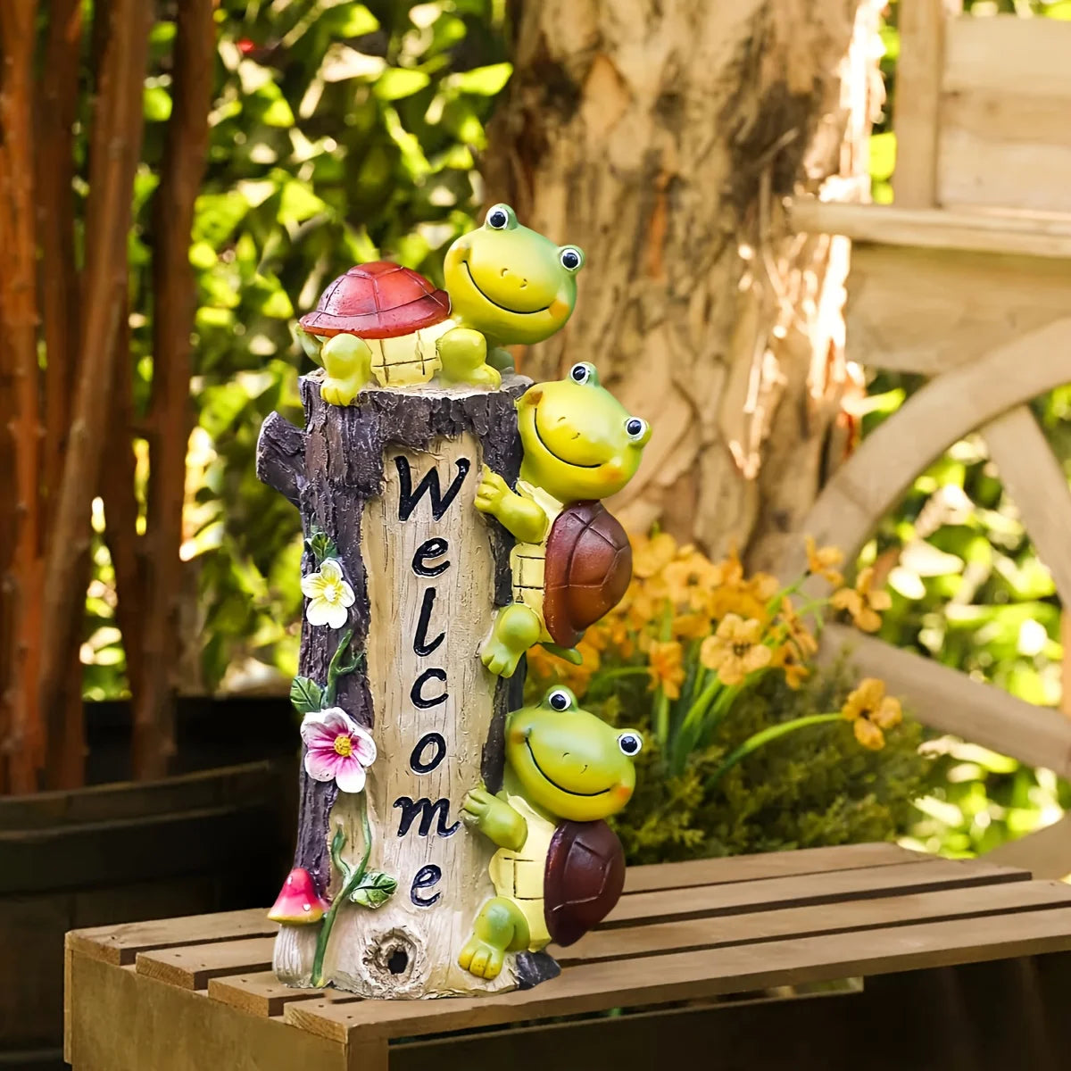 Cute Solar Frog and Turtle Statues for Outdoor Garden Decor