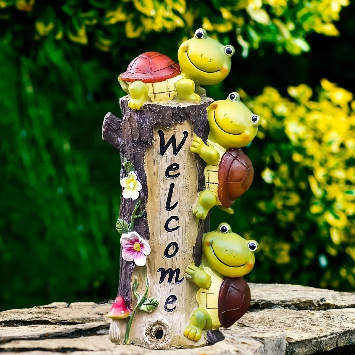 Cute Solar Frog and Turtle Statues for Outdoor Garden Decor