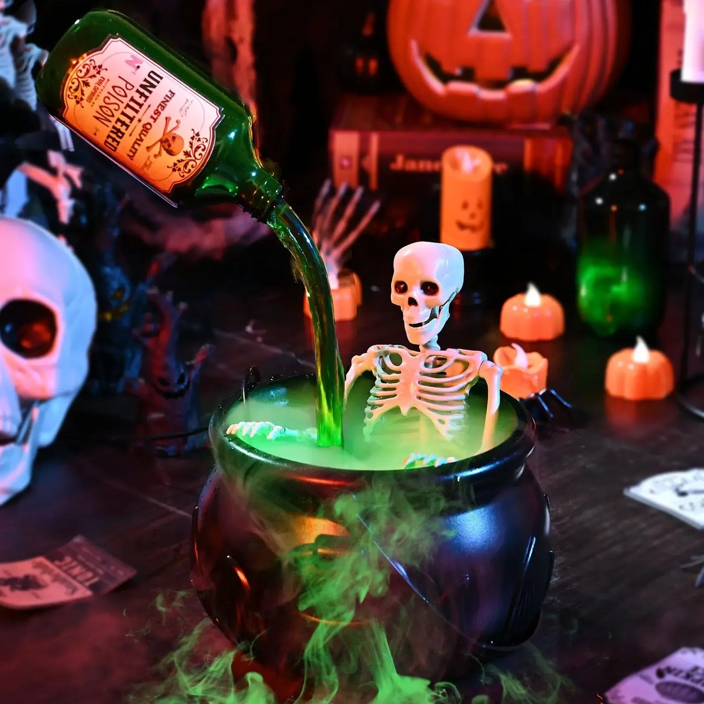 Witch Cauldron With Led Light And Fog Mist Maker Decor